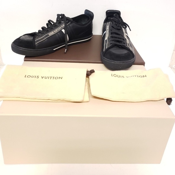 AUTHENTIC Louis Vuitton Paris Cosmos Sneacker - Picture 5 of 8